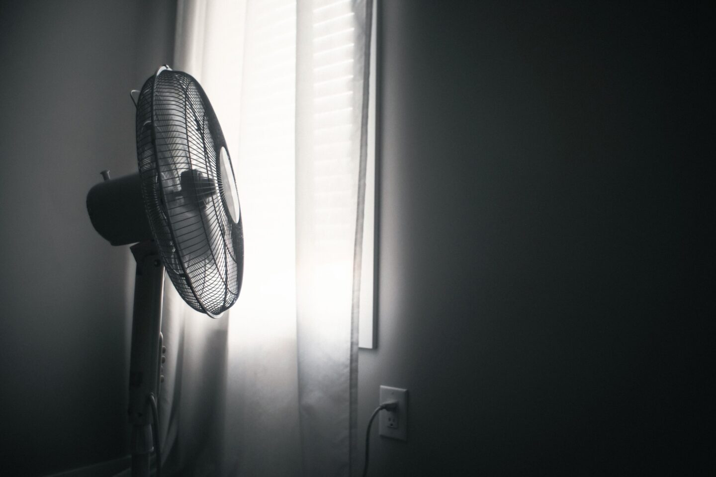 How to Sleep in a Heatwave: 5 Things That Actually Work